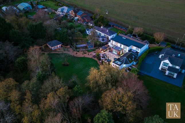 Long Acre, Butchers Lane, Aughton photo 2
