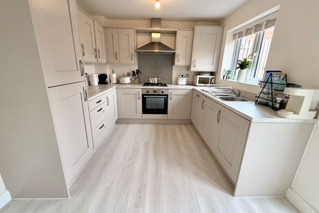 1, Shetland Court, Thornton photo 3