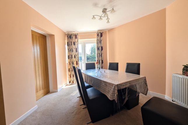 19, Minley Avenue, Birmingham photo 5