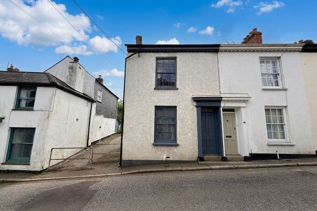67 Helston Road, Penryn photo 2