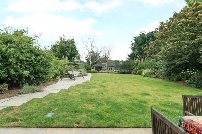 3, Chestnut Close, Hampshire photo 3