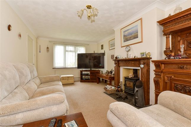 Wellow Top Road Ningwood, Yarmouth photo 4