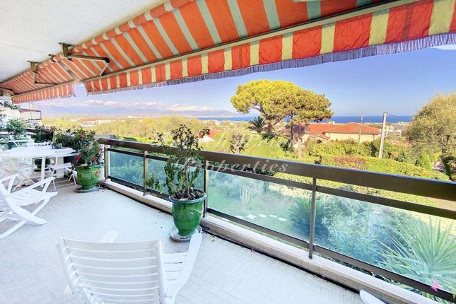 Apartment for sale in Antibes, Le Puy, 06600, France