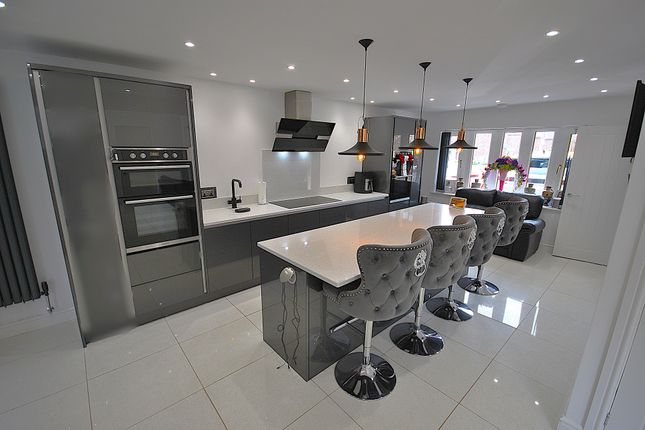 25, Newtree Drive, Doncaster photo 4