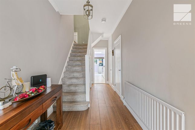 1, Larkswood Road, London photo 2