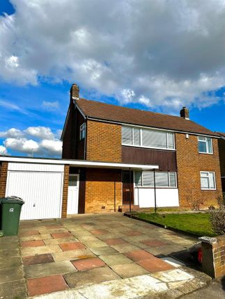 Thumbnail Detached house to rent in Grange View Gardens, Leeds