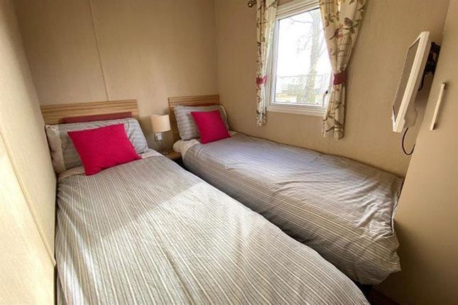 Mobile/park home for sale in 57 Sleaford Rd, Tattershall, Lincoln