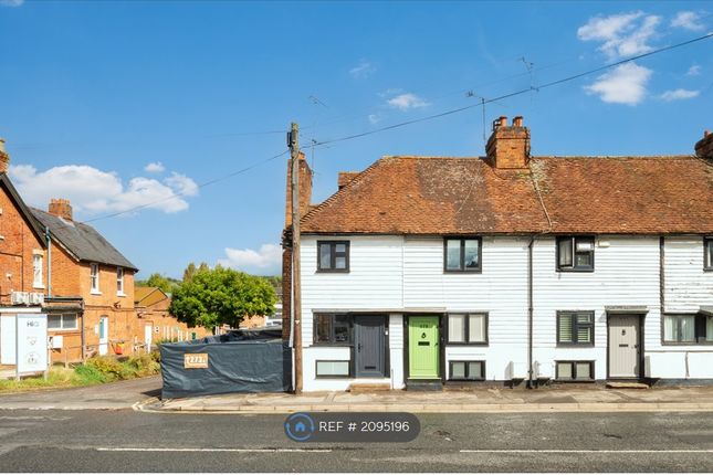 Thumbnail End terrace house to rent in Reading Road, Henley-On-Thames
