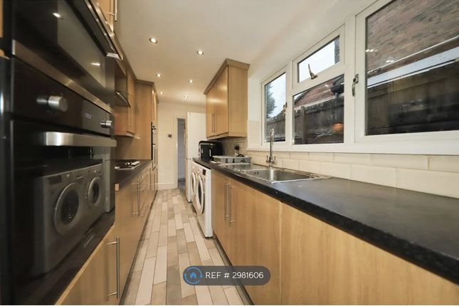 Merridale Crescent, Wolverhampton photo 3