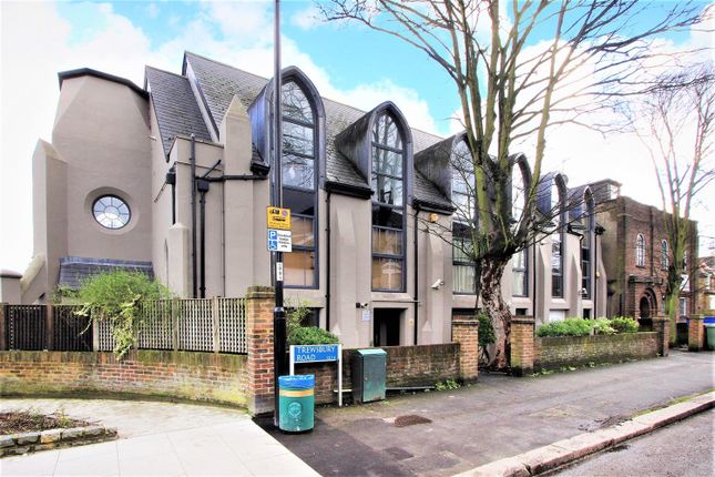 Thumbnail Flat to rent in Trewsbury Road, Sydenham, London
