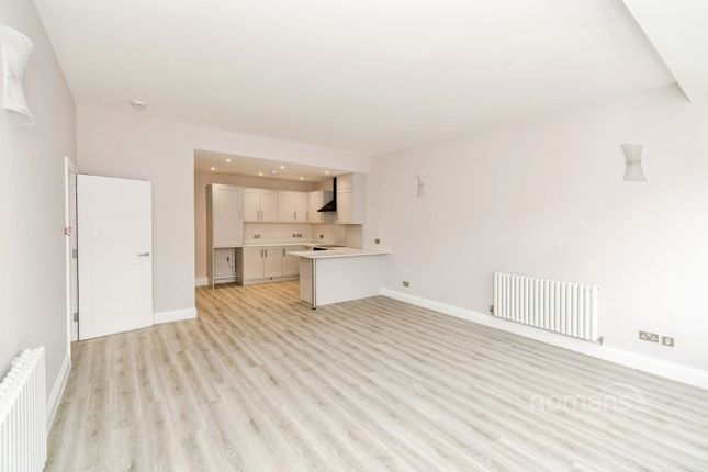 Swan Lane, Hampshire photo 4