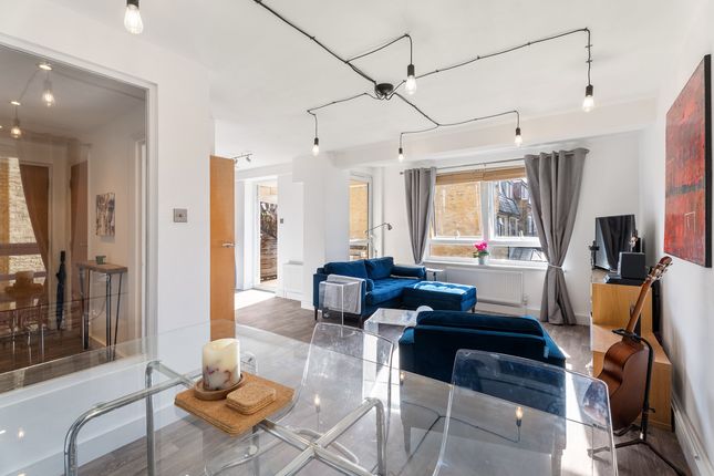 Flat 4, 23-27, Acacia Road, London photo 4
