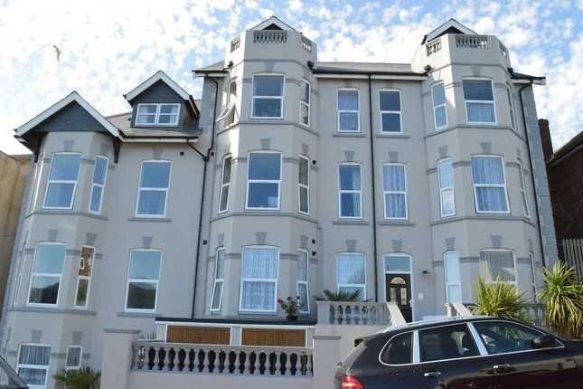 Flat to rent in Ashburnham Road, Hastings, East Sussex