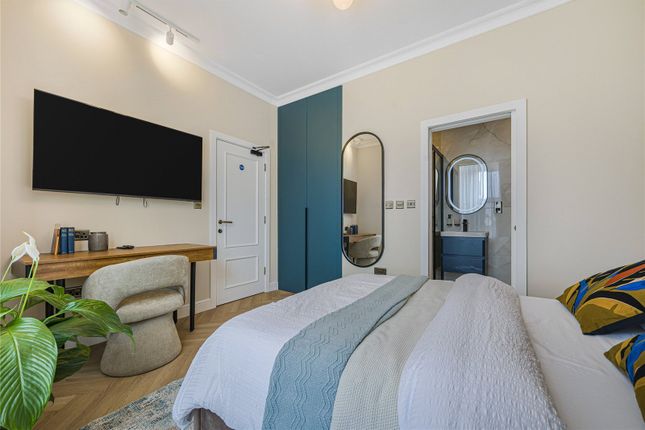 Room 1, 44, Radford Road, London photo 2