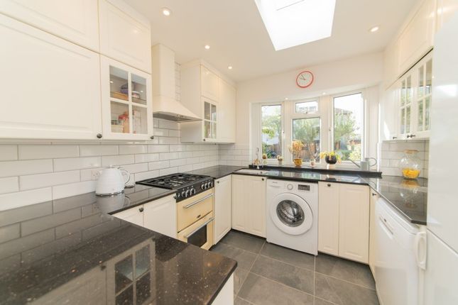 92, Granville Road, London photo 5