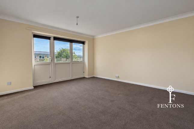 7, Darcy House, Spendells Close, Walton-on-the-Naze photo 4