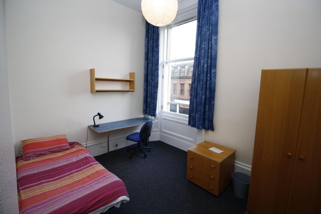 Studio to rent in 12A, Victoria Road, Dundee