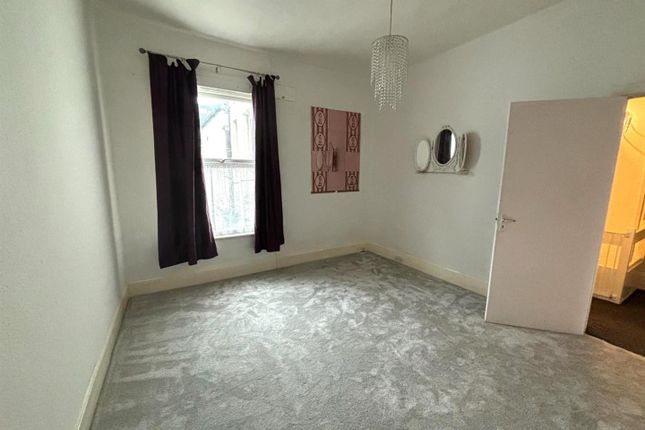 4A, Milton Avenue, Westcliff-On-Sea photo 4
