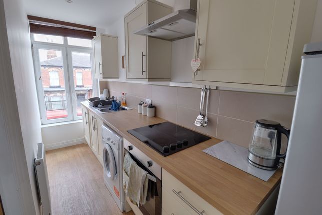 Flat 3, 70 Wolverhampton Road, Stafford photo 2