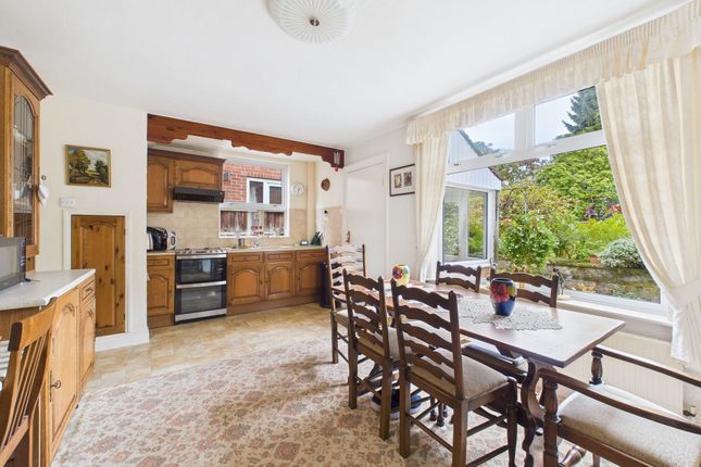 19 Hickling Road, Nottingham photo 3
