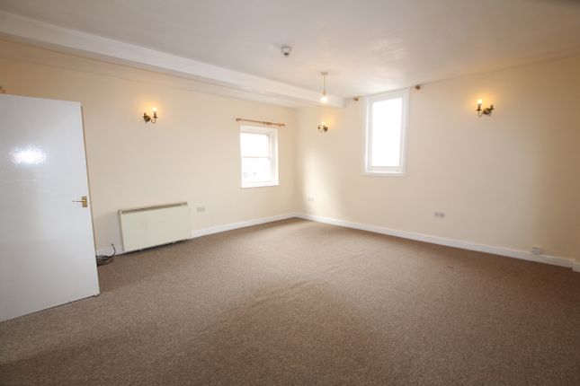 Flat 2, 1, Wharf Road, Grantham photo 4
