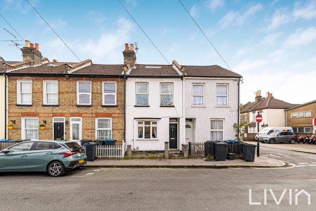 Thumbnail Terraced house for sale in Gladstone Road, Croydon, Surrey