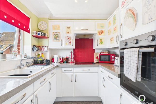 Flat 67, Dickens Court,, Harold Road, Kent photo 3