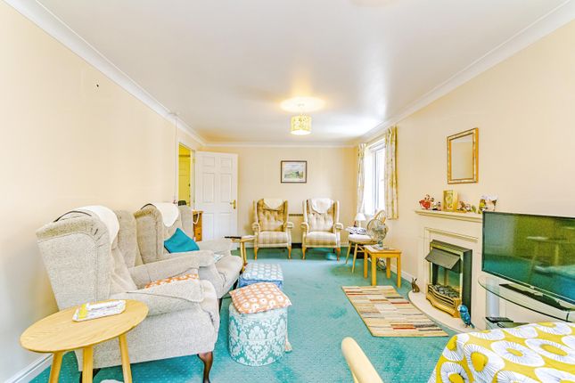 Flat for sale in Asprey Court, Stafford Road, Caterham