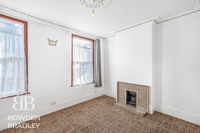 275a High Road Leytonstone, London photo 2