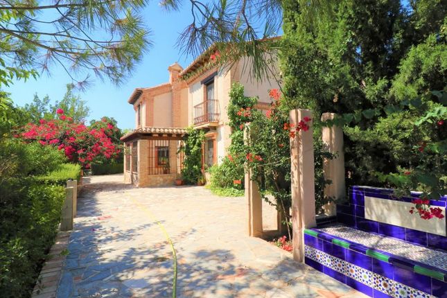 Thumbnail Country house for sale in Crevillent, Alicante, Spain