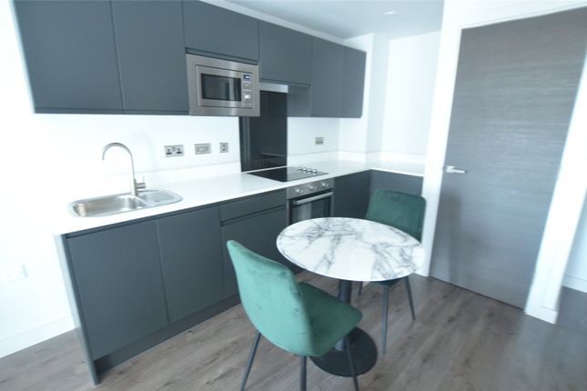 Apartment 213 The Summit, 12, Parliament Street, Merseyside photo 4