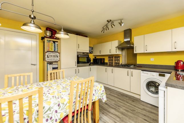 Sherwood Drive, Selby photo 2