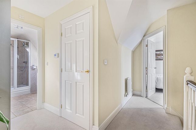 12, Blythe Way, Highfields Caldecote photo 2
