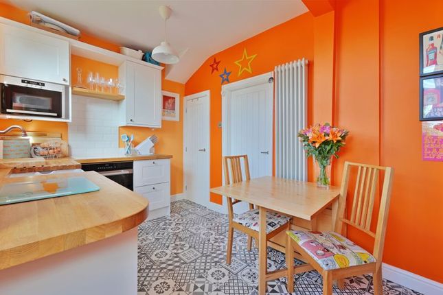 23, Carrill Drive, Sheffield photo 3