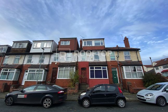Terraced house to rent in Mayville Avenue, Leeds