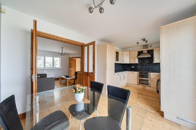 24, Woodside View, Rotherham photo 2