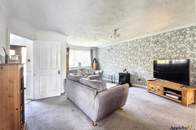 2, Silver Meadows, Trowbridge photo 3