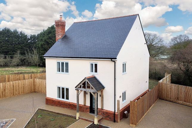 4-bed house on Plot 2, Walnut Tree Close, Nazeing, £725,000