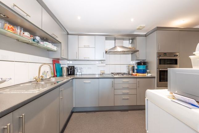 Flat for sale in Station Road, Edgware