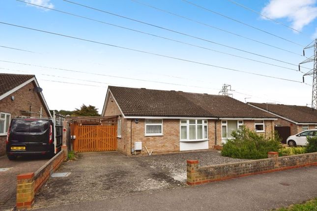 Thumbnail Bungalow for sale in Torridge Rise, Brickhill Area, Bedford