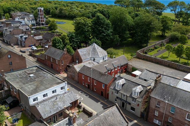 11 Ponderlaw Street, Arbroath photo 2