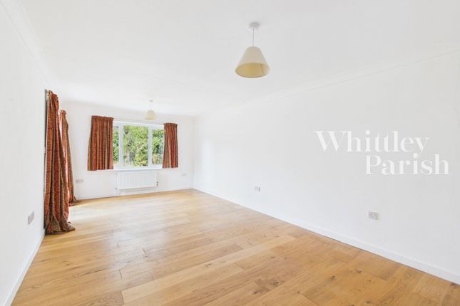 50a, Needham Road, Harleston photo 4