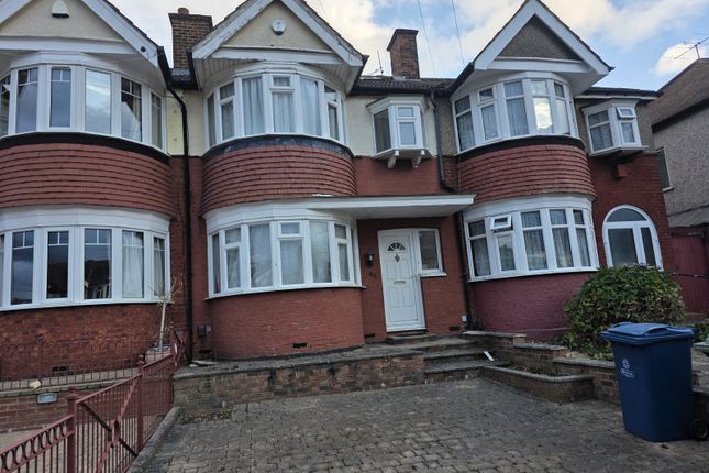 4 Bed Terraced House To Rent Yeading Avenue, Harrow Ha2