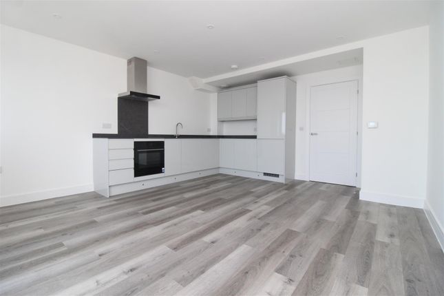 Flat 3 Pier View, St. Georges Terrace, Herne Bay photo 2