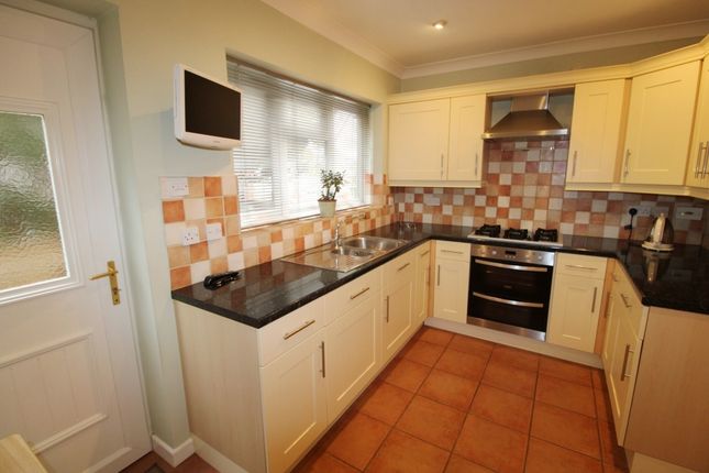 15, Beaulieu Road, West Cliff, Bournemouth photo 5