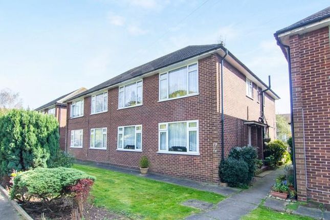 Thumbnail Flat to rent in Stickleton Close, Greenford