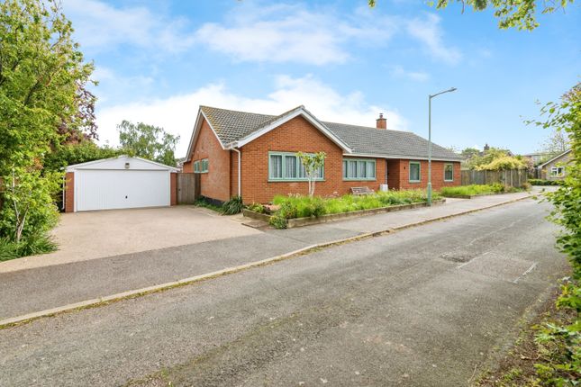 Bungalow for sale in White House Gardens, Beccles