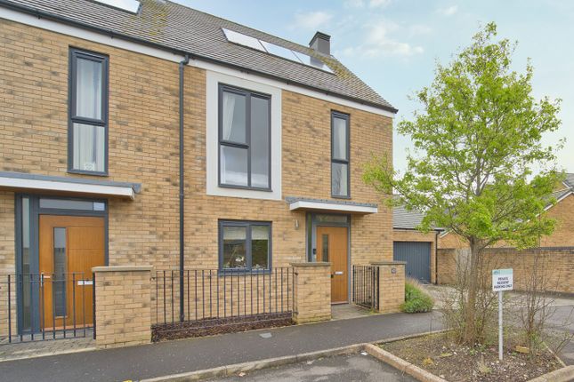 End terrace house for sale in Garland Avenue, Locking, Weston-Super-Mare