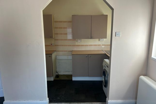 Flat 2 , Norman Street, Birkenhead photo 2