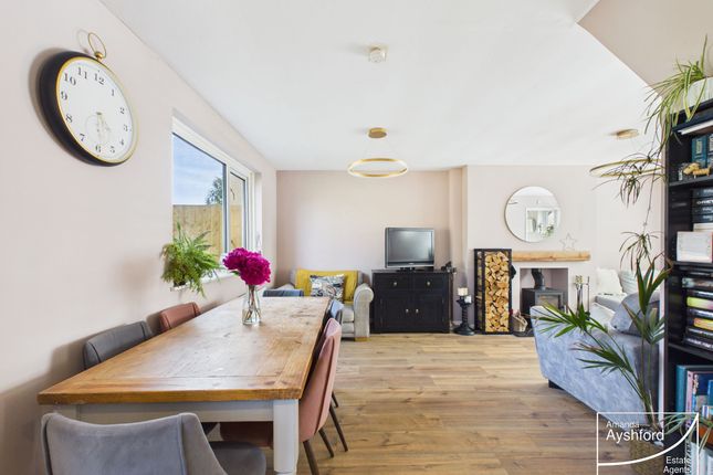 16 Gibson Drive, Paignton photo 4